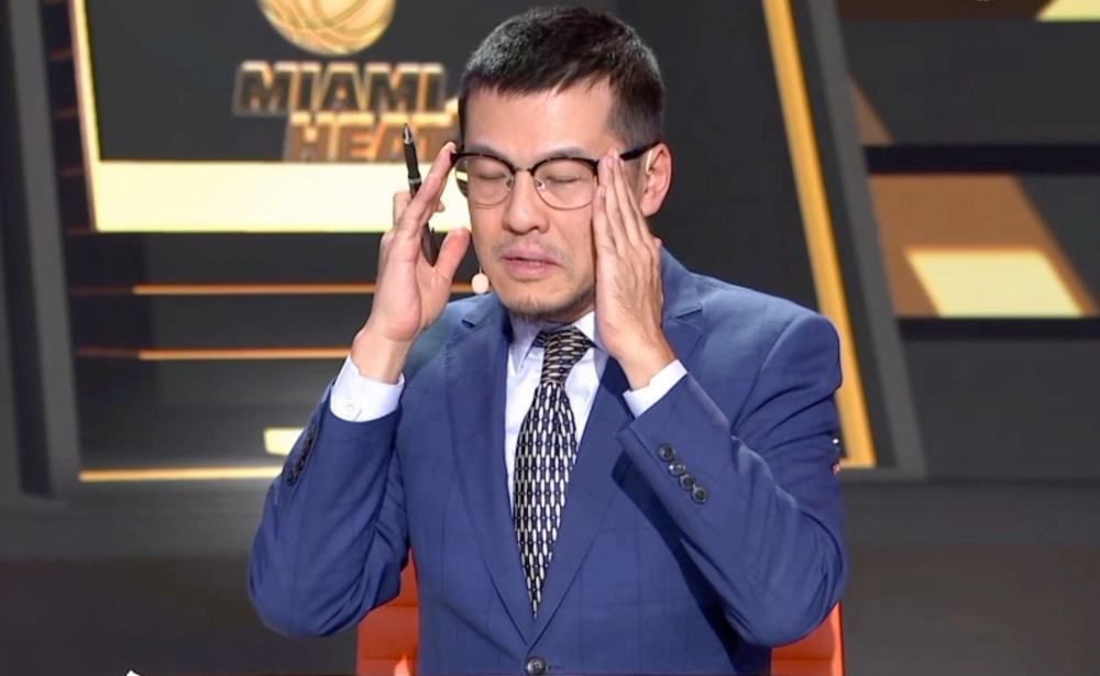 亚洲乱在线